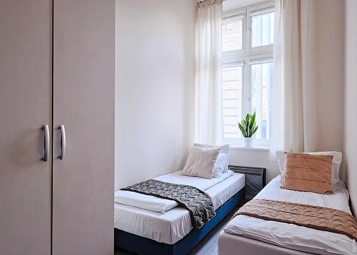 Urban Nest Gertrudy 7